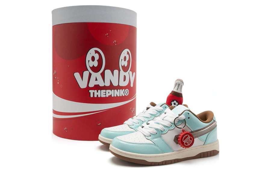 Vandy The Pink Cola Burger Shoes ComplexCon Leather Low top Stylish Skateboarding Shoes Unisex White Blue