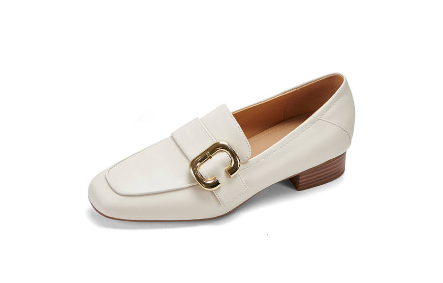 BETSY Loafers Women's Ecru