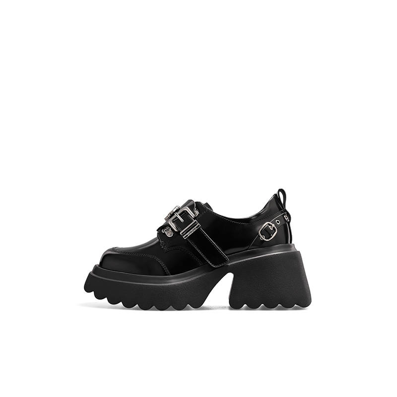 KNKW Loafers Women's Natural