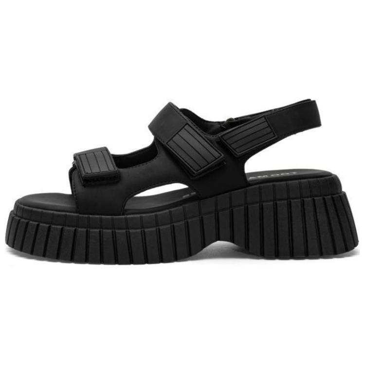 TOOMANYSHOES Beach Sandals Women's White
