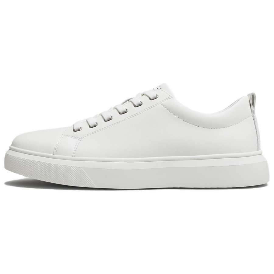 Tata Low top Skateboard Shoes Men's White