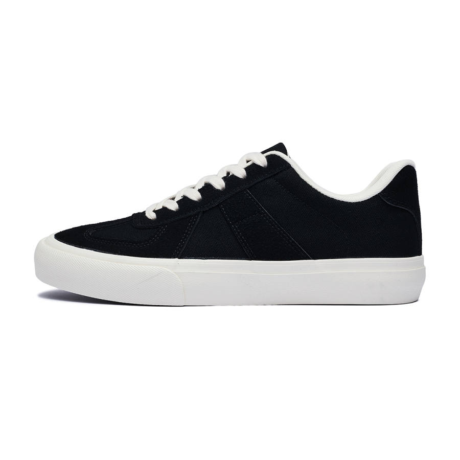 VICTORIA&VERA Low top Canvas Shoes Men's