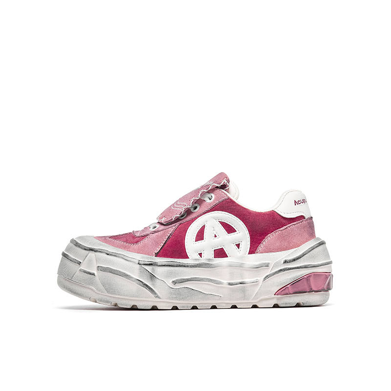 Acupuncture Slip Resistant Low top Skateboard Shoes Women's