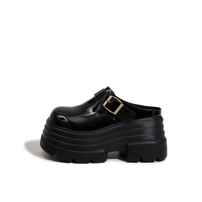 MILANLIANGE Rubber Sole Metal Cut Out Abrasion Resistant Slip Resistant Quick Dry Closed Toe Slippers Women's Black