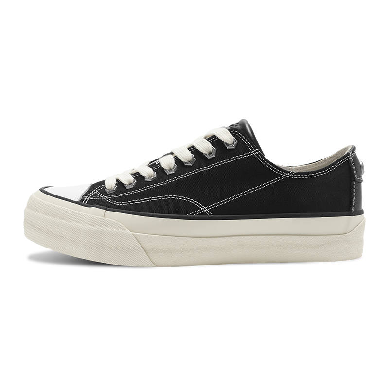 TERRA INCOGNITA Low top Canvas Shoes Unisex