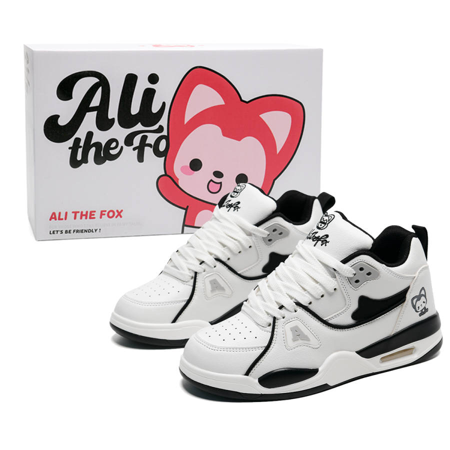 ALI THE FOX Low top Skateboard Shoes Unisex White Black