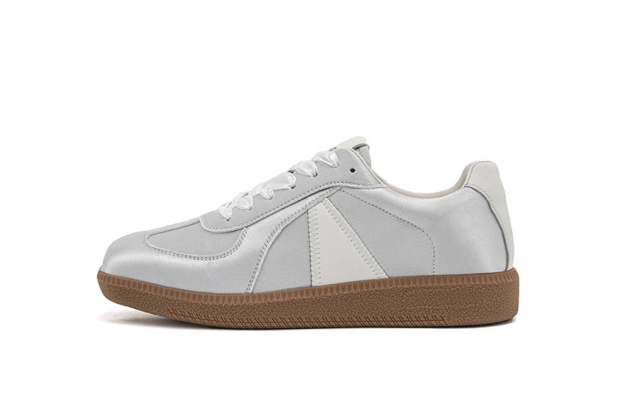 UNCLEWEN Slip Resistant, Abrasion Resistant, Lightweight Low top Skateboard Shoes Women's