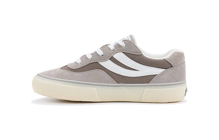 SUPERGA Low top Skateboard Shoes Unisex Light Gray