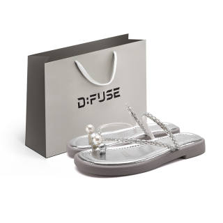 D:FUSE SCANDINAVIA D FUSE SCANDINAVIA Slip Resistant Odor Resistant Slip Resistant Odor Resistant Slide Slippers Women's