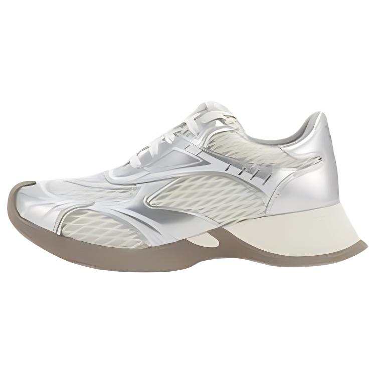 Teenie Weenie Synthetic Leather Breathable Low top Casual Shoes Women's Beige Silver