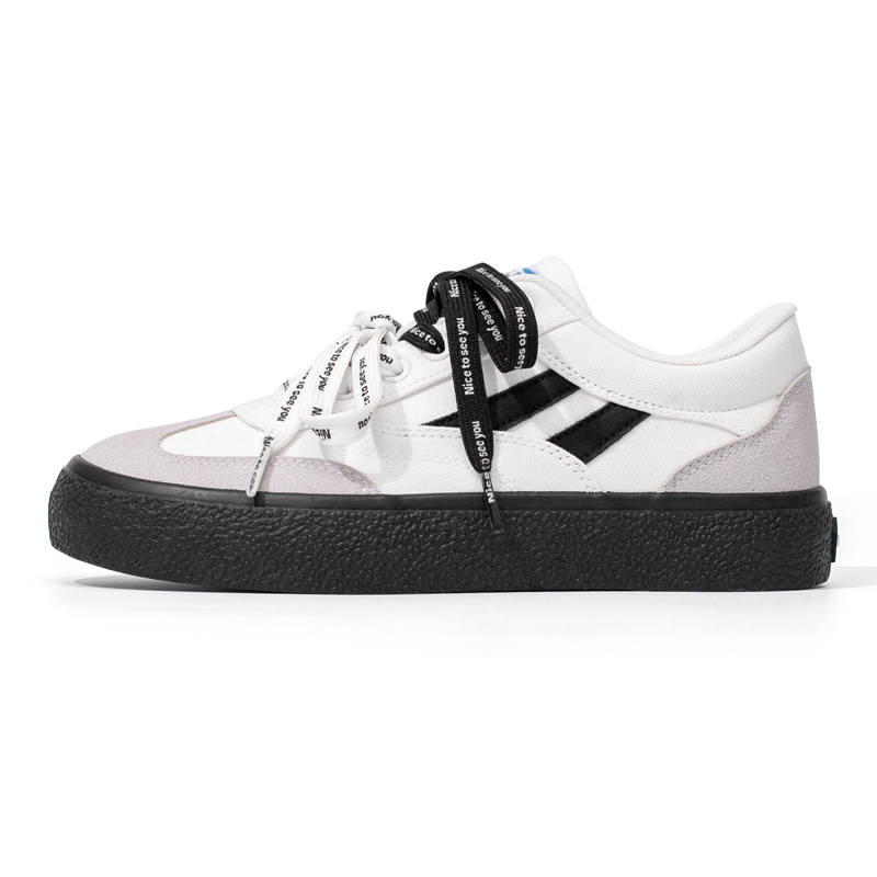 NSTCU Synthetic Leather Abrasion Resistant Slip Resistant Low top Skateboard Shoes Women's Black White
