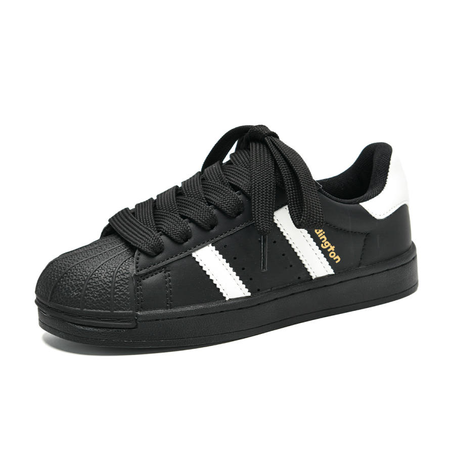 Paddington Bears Synthetic Leather Height Increasing Low top Skateboard Shoes Unisex