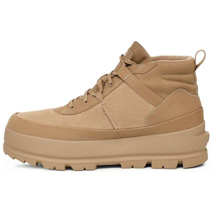 UGG UGG The UGG Lug Chukka Boot Sand