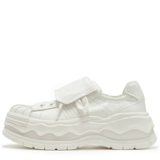 VITTORIO VENTURA Cow Leather Low top Casual Shoes Women's White