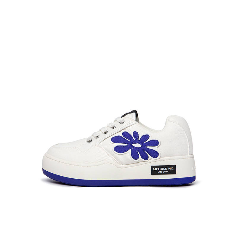 ARTICLE NO. ARTICLE NO. Low top Skateboard Shoes Unisex White Blue