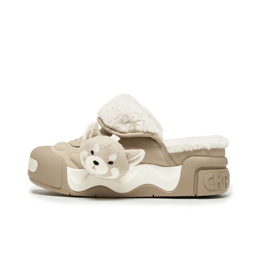 Champion Closed Toe Slippers Women's Sand Stone/Milk White