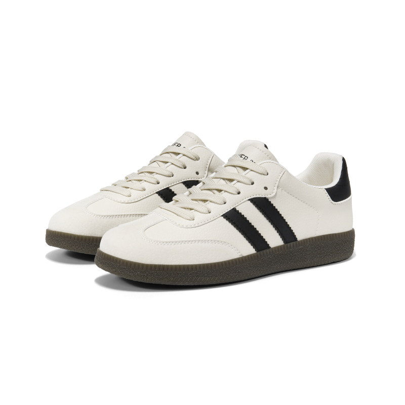 FOREVER 21 Slip Resistant Abrasion Resistant Slip Resistant Abrasion Resistant Low top Skateboard Shoes Unisex