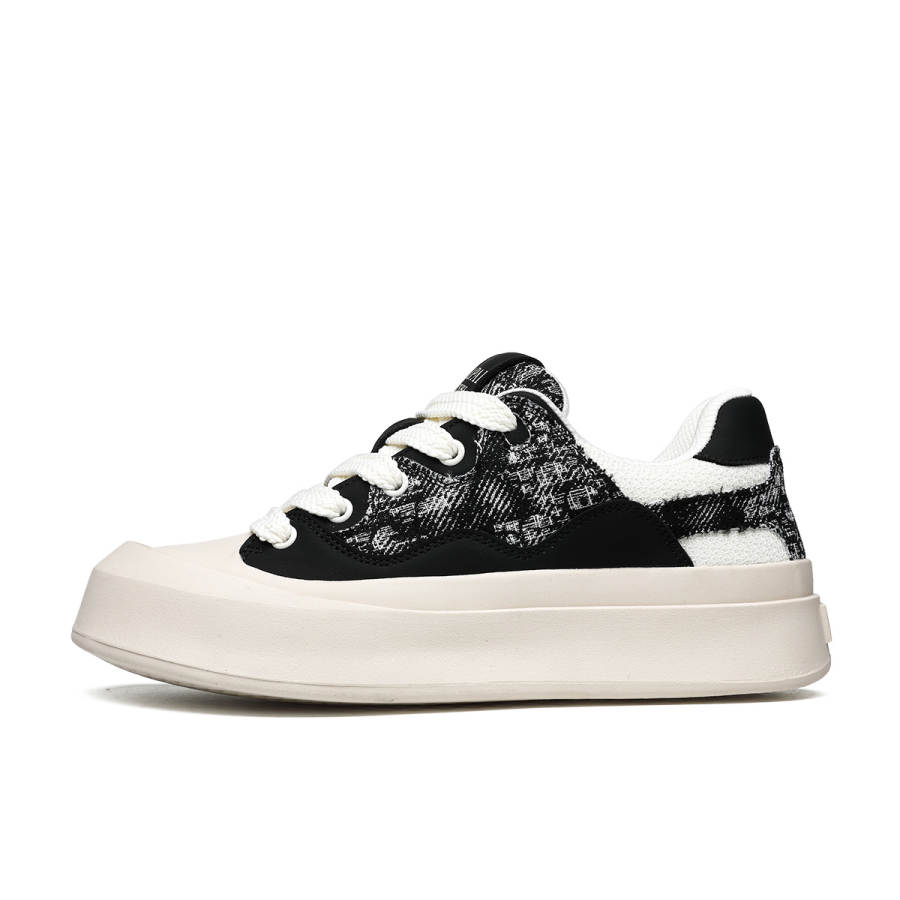 FAPAI Abrasion Resistant Abrasion Resistant Low top Skateboard Shoes Men's White Black