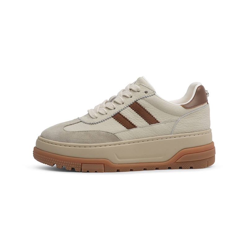 Coup De Foudre Cow Leather Low top Skateboard Shoes Women's 5CM