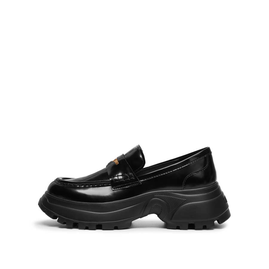 Staccato Little Gull Cow Leather Loafers Women's Classic Black