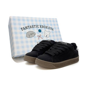 FANTASTIC XBOX Thermal Slip Resistant Thermal Slip Resistant Low top Skateboard Shoes Women's