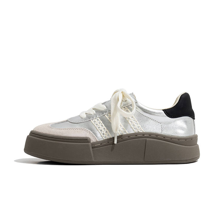 LAOMIAO Low top Skateboard Shoes 4cm Women's Silver