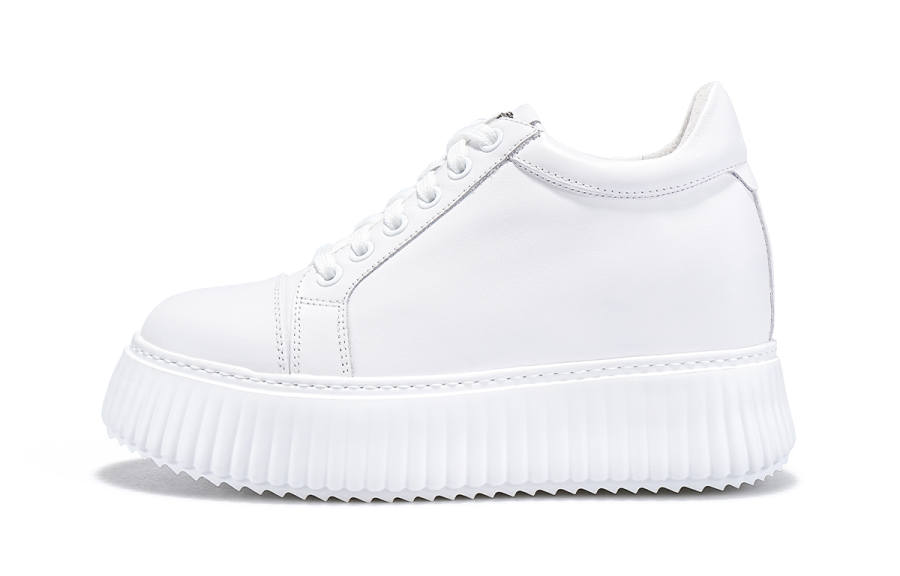 IiJin Comfortable And Trendy Slip Resistant Height Increasing Slip Resistant Height Increasing Low top Skateboard Shoes