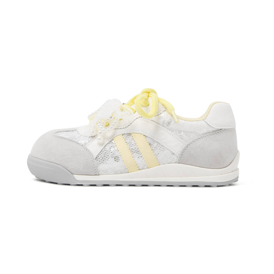 CAMEIDO Breathable Low top Casual Shoes Women's White
