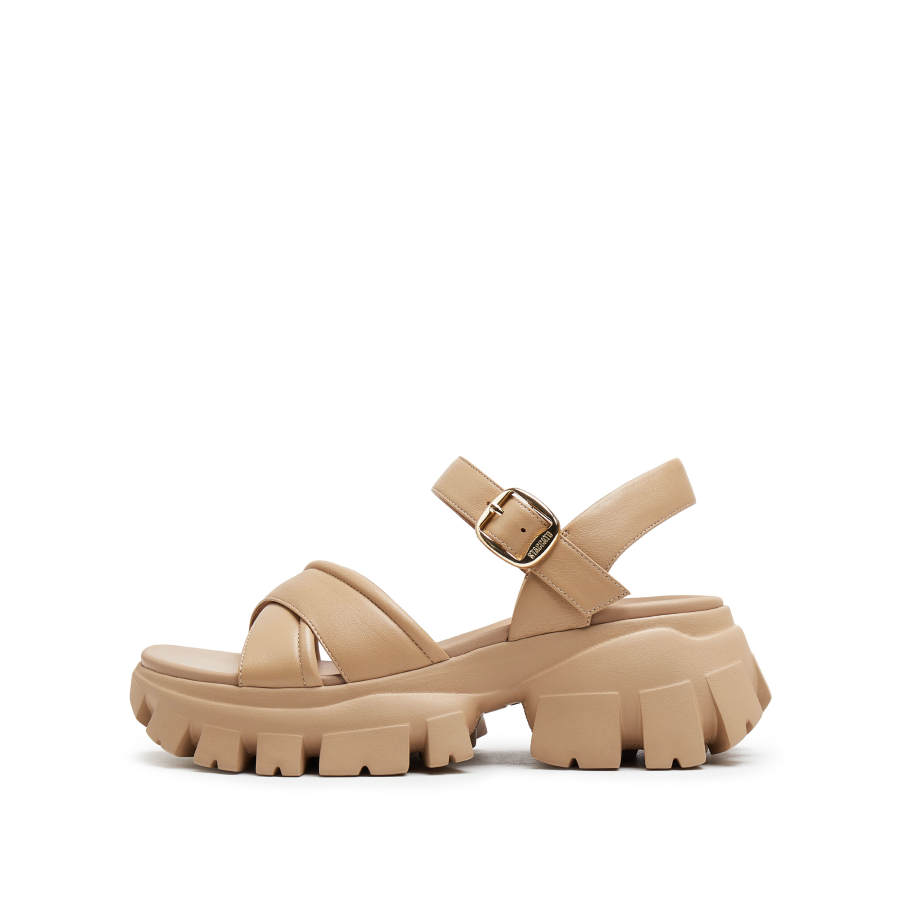Staccato Sheepskin One Strap Sandals Women's Milk Ecru
