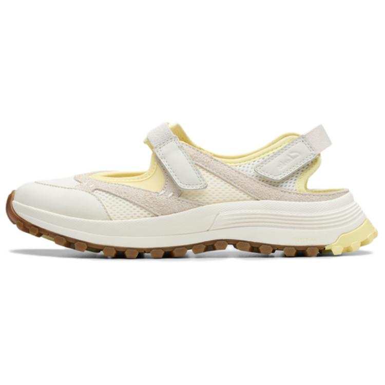 Clarks ATL Trek Fish Low top Casual Shoes Women's White