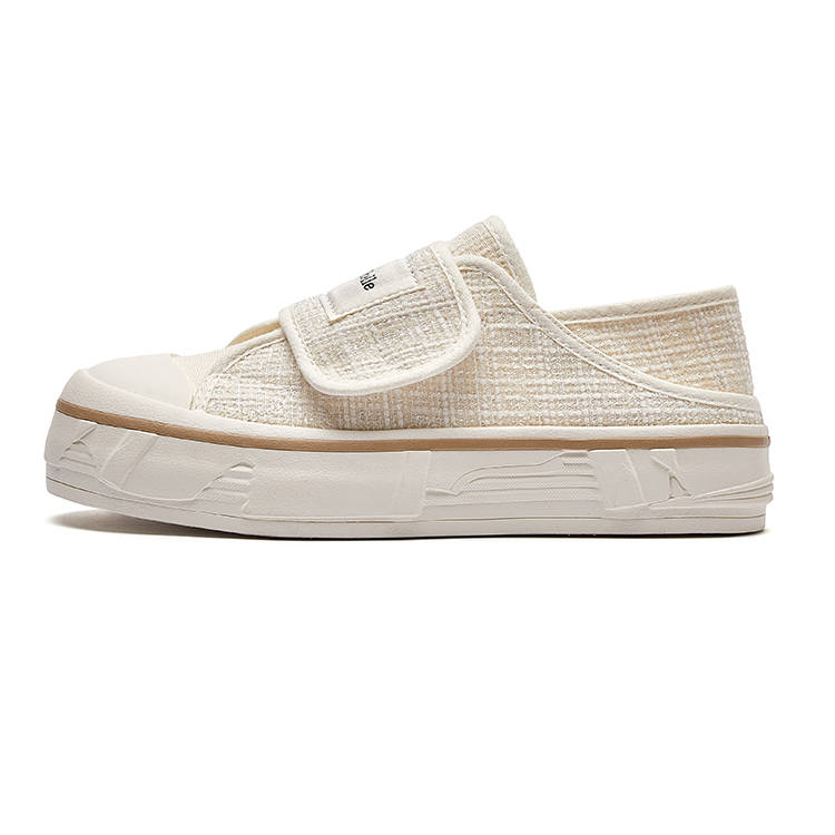 La Chapelle Slip on Abrasion Resistant Lightweight Breathable Abrasion Resistant, Lightweight, And Breathable Low top