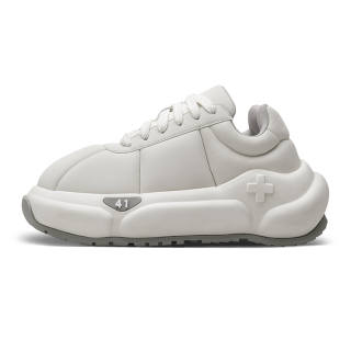 2YE+ Chubby Series Dundun Shoes Coverage Slip Resistant Height Increasing Low top Skateboard Shoes Unisex White