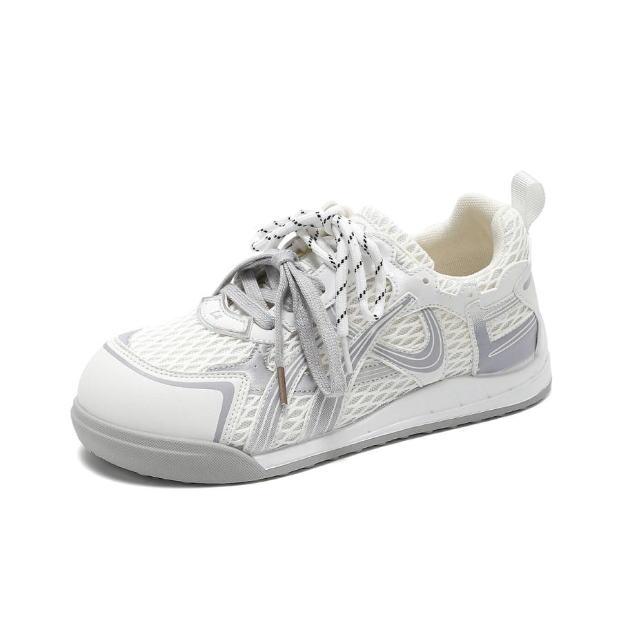 La Chapelle Textile, Leather Low top Casual Shoes Women's Beige Gray