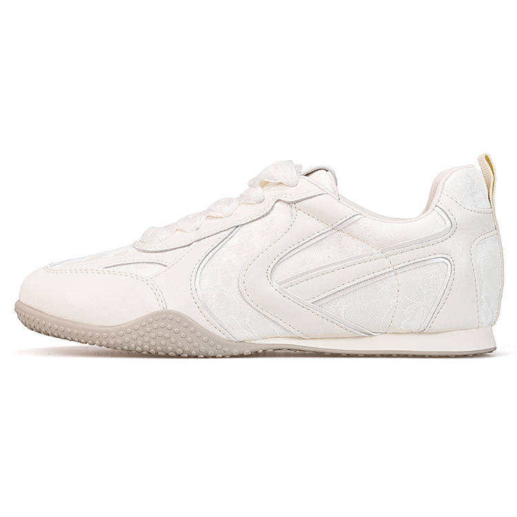 Joy&Mario Synthetic Leather Breathable Lightweight Breathable And Lightweight Low top Casual Shoes Women's
