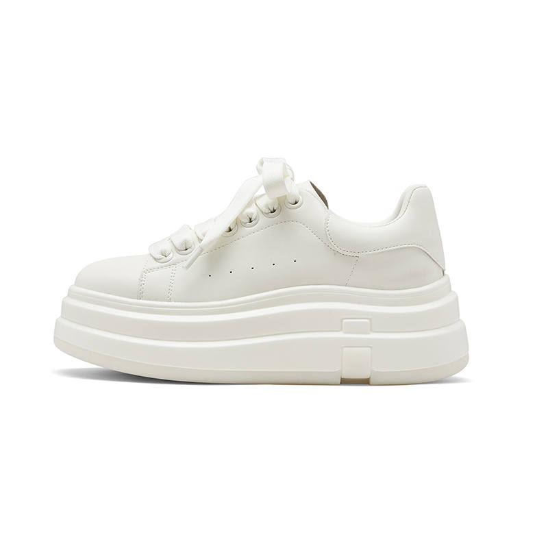 TOOMANYSHOES Layer Cake Low top Skateboard Shoes Women's White