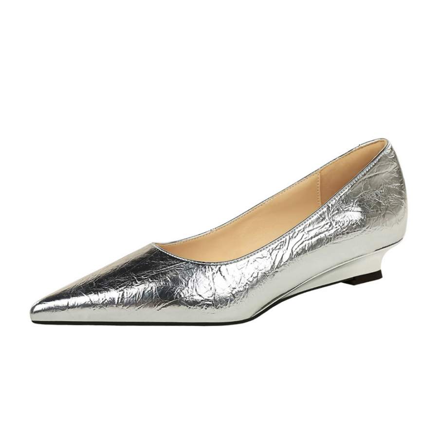 YAFEI XUANYU Microfiber Leather Casual Shoes 3cm Women's