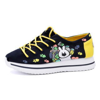 TT&MM Coverage Abrasion Resistant, Lightweight, Breathable, And Quick Dry Waterproof Low top Canvas Shoes Women's White