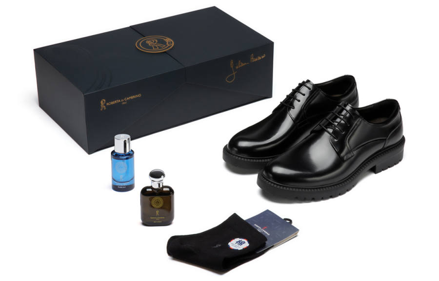 ROBERTA DI CAMERINO Cow Leather Dress Shoes Men's Black