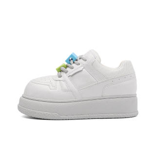 BURGELY Lightweight Low top Skateboard Shoes Women's
