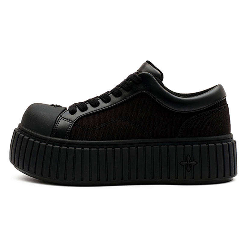 SMFK Canvas, Textile, Synthetic Leather Low top Skateboard Shoes Women's Wilderness Black