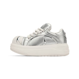 SMILEY White Whale Collection Low top Platform Skateboard Shoes Unisex Silver