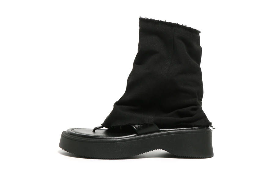 FOREVER 21 Roman Sandals Women's Black