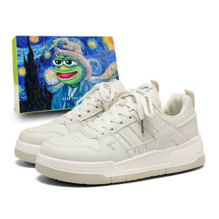 Pepe The Frog Low top Skateboard Shoes Unisex