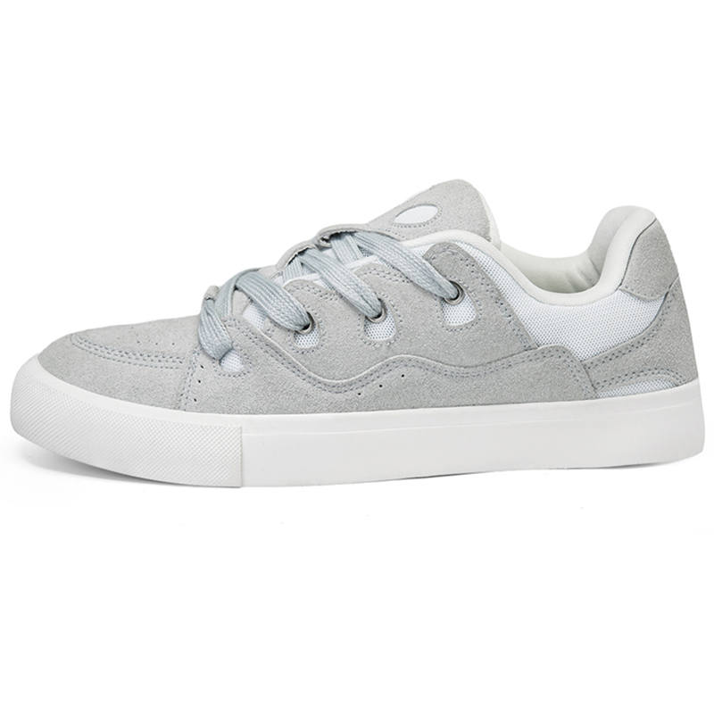Medd Medd Low top Skateboard Shoes Men's Ice Blue