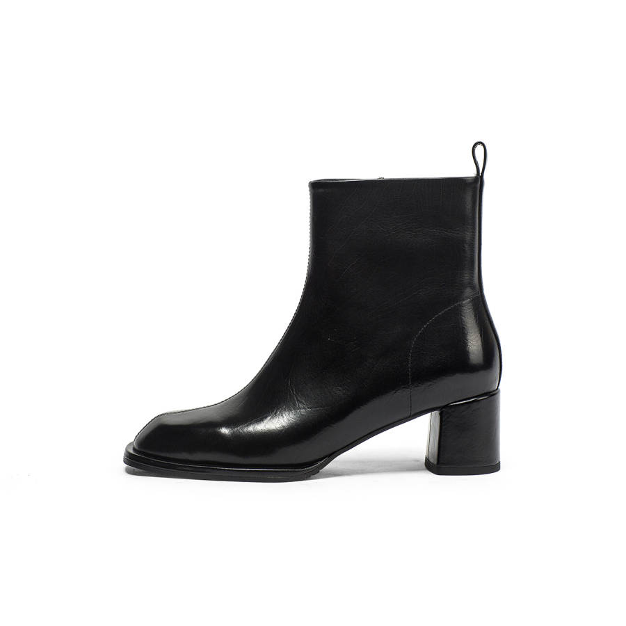 Coup De Foudre Cow Leather Ankle Boots 5.5cm Women's