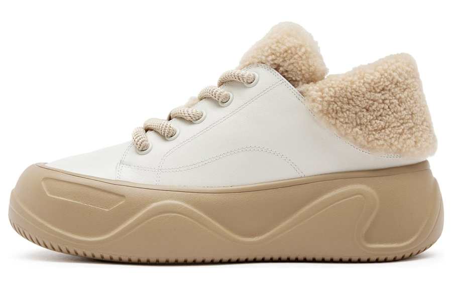 Staccato Cow Leather Slip Resistant Slip Resistant Low top Skateboard Shoes Women's