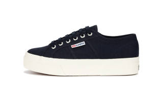 SUPERGA Lightweight Low top Canvas Shoes Women's Black