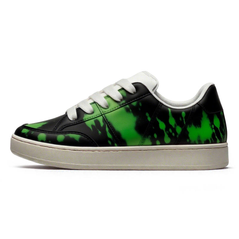 SHUXIAOBEI Synthetic Leather Low top Skateboard Shoes Unisex Ink Dyed