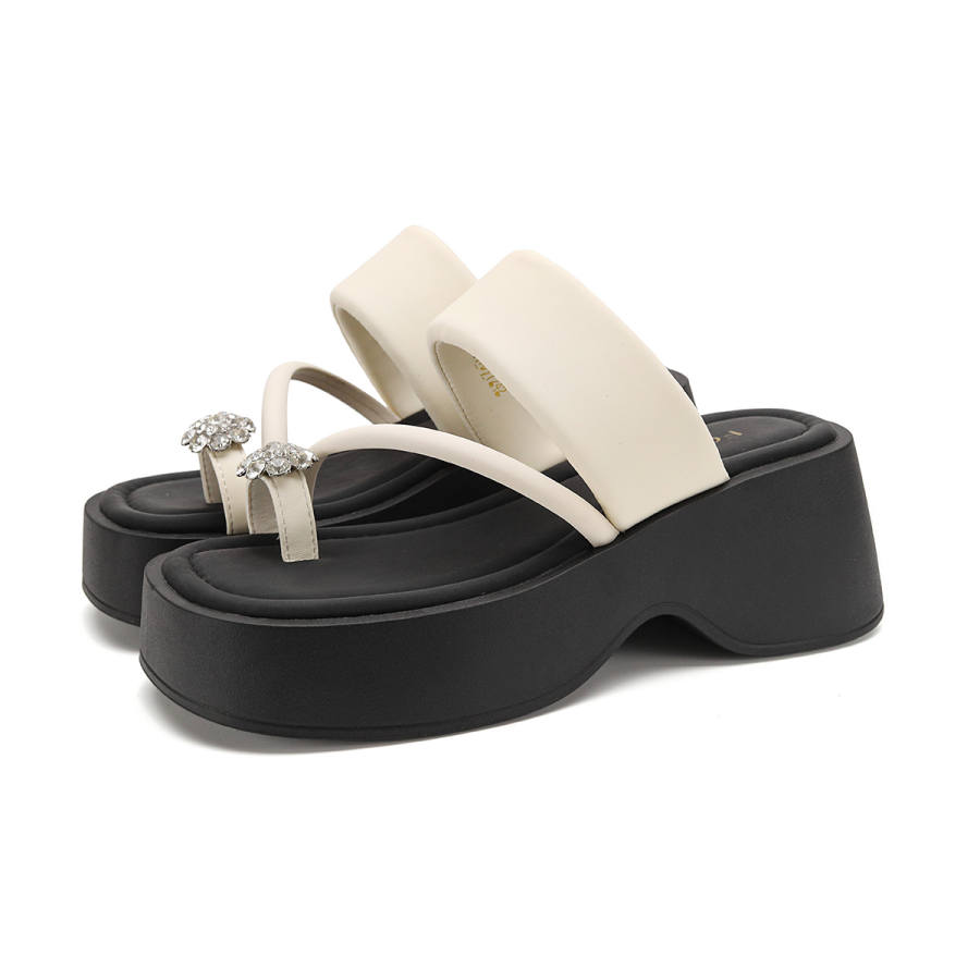 FOXER Slip Resistant Quick Dry Slip Resistant Quick Dry Slide Slippers Women's Beige Black