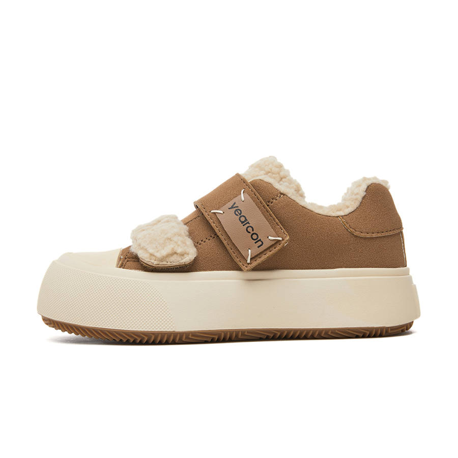 YEARCON Low top Skateboard Shoes Women's